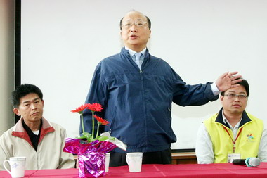 台中辦校園足球推廣教師暨種子教練研習營(圖)