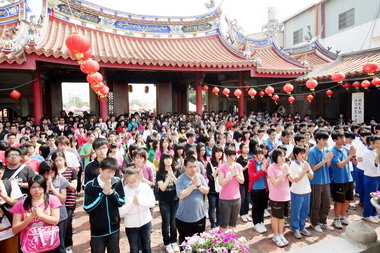 台中胡志強出席磺溪書院活動(圖)
