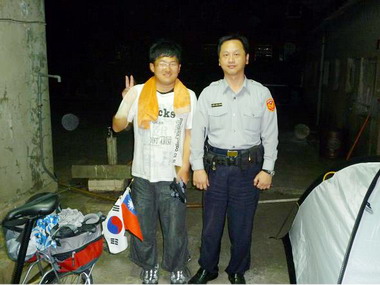 韓大學生來台環島 見識竹縣警方的熱心(圖)
