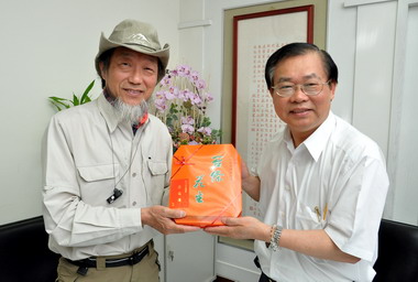 「台灣阿甘」林明德 環保行腳抵彰化(圖)