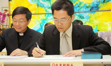 黃健庭將協助馬偕醫院急重症醫療大樓興建(圖)