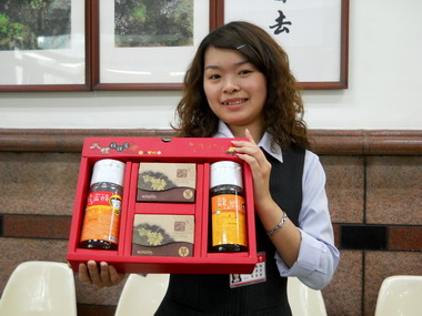 大里區農會輔導果農生產龍眼產品多元化(圖)