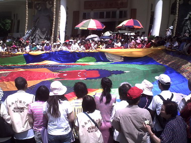 鎮國寺八日慶祝釋迦牟尼佛聖誕(圖)