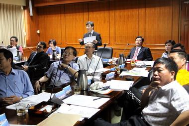 航政司長會同台中市議員考察台中港(圖)