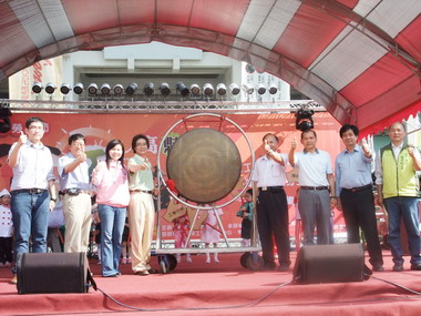 高雄勞動節百工齊聚秀技藝(圖)