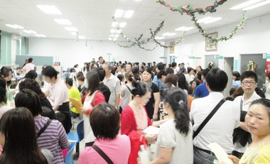 美商德盟公司徵才收到8百多位投履歷(圖)