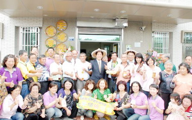 賴清德參加農村再生座談 願行銷農村產業(圖)