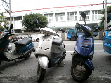台中市環保局補助加碼汰換二行程機車(圖)