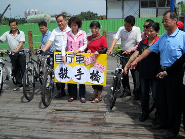 台中頭汴坑溪自行車專用道橋安全堪虞(圖)
