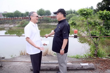 台中胡志強會勘東區台糖用地(圖)