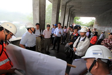 哈比蘭雙橋進度超前  8月底完工有譜(圖)