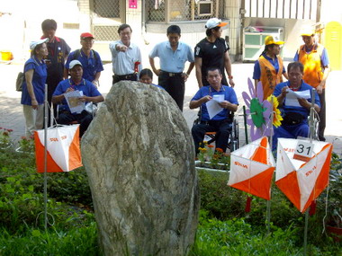 定向越野運動  讓身心障礙的朋友迎向陽光(圖)