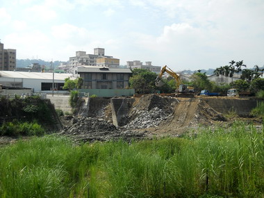 霧峰公所打通乾溪從中正橋到福新橋東側(圖)