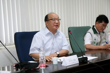 台中市長希望清泉崗機場能趕在明年元旦(圖)