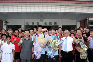 台中亞青盃羽球台灣雙打首金(圖)