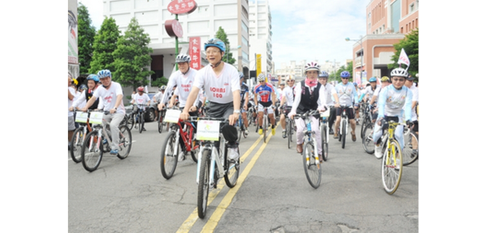 彰化舉辦陽光  鐵馬傳書香活動(圖)