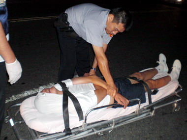 草屯男子駕車外出尋短員警即時阻止悲劇(圖)