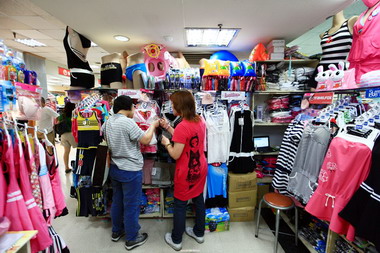 戲水高峰期 新北市四成泳具不合格(圖)