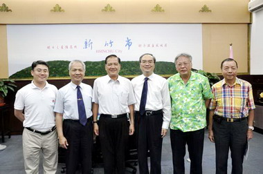 百年植樹委員會主委今拜會新竹市長(圖)