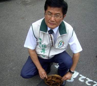 台中梧棲區都計樁鐵蓋鏗鏘聲擾民(圖)
