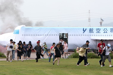 新北市辦空難演習 強化緊急應變能力(圖)