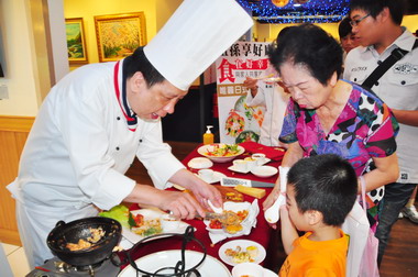 嘉市慶祝祖父母節推好康美食(圖)