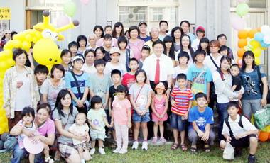 花蓮辦員工親子活動場面熱絡(圖)