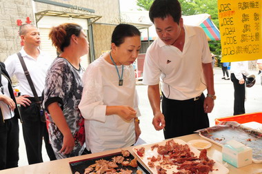 中華民國養鵝協會國產鵝肉特賣品嘗活動(圖)