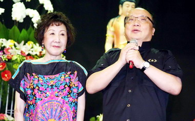胡志強出席中元普渡蒙山施食大法會(圖)