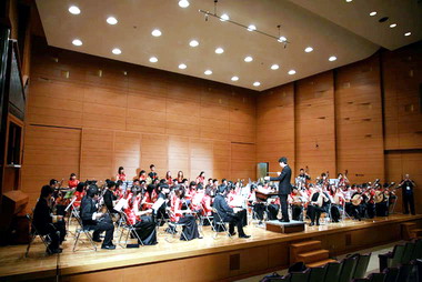 新竹青年國樂團日本祈福演出 昨日大阪展開(圖)