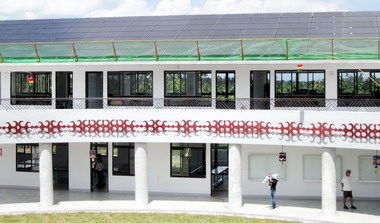 屏東泰武國小校舍結合太陽光電 建築新典範(圖)
