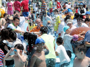 蘇貞昌出席宜蘭國際童玩藝術節活動(圖)