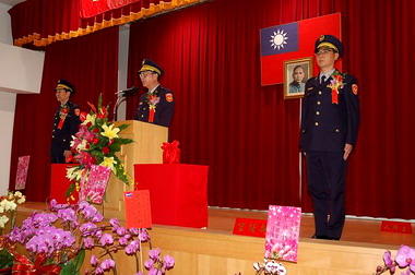 雲林－分局長到任斗南警分局分局長交接(圖)