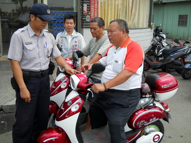 台中市議員籲請政府立法電動車強制烙碼(圖)