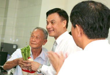 蘇嘉全：蔡英文當選老農津貼提高至七千(圖)