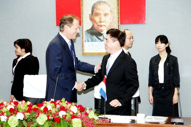 北市與荷蘭恩荷芬市簽署友好城市備忘錄(圖)