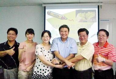蘇治芬媒合農會公所合辦水林黃金蕃薯節(圖)