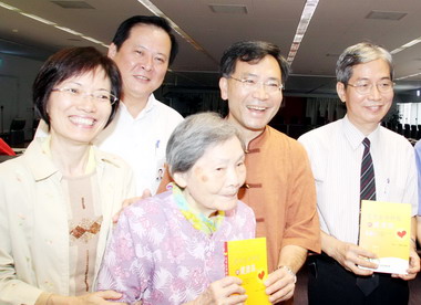 台中副市長蔡炳坤出席失智症宣導發表會(圖)