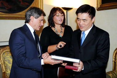 郝龍斌拜會羅馬政要 盼建立長期合作關係(圖)