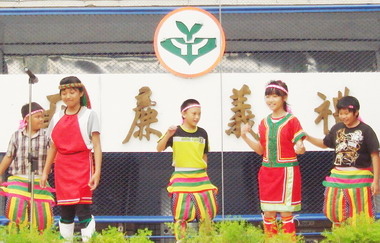 太平新光國小感念師恩慶祝活動(圖)