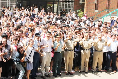 台中弘光制服日登場(圖)