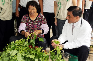 蘇嘉全：若當選將落實九九峰生態園區開發(圖)