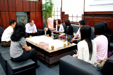 竹市長接見獲領導卓越獎與教學卓越獎人員(圖)