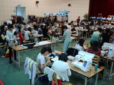 百年加工區建成45週年環保創意縫紉大賽(圖)
