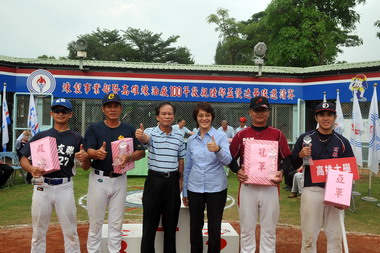 中油敦親睦鄰盃壘球賽圓滿結束(圖)