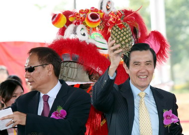 台中鴻海中科智動化科技研發大樓舉行動土(圖)