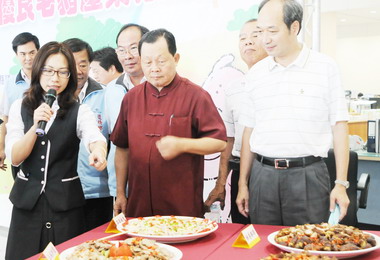 苗栗縣府推銷在地優質畜產品(圖)