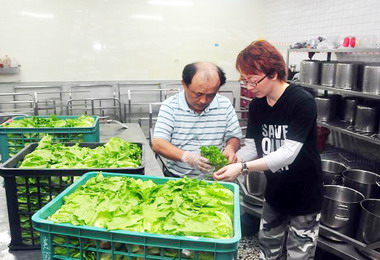 雲林兵分二路突襲檢查營養午餐(圖)