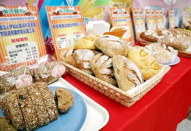 台中辦食在安心標章授證典禮(圖)