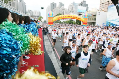 台中舒跑杯路跑創紀錄(圖)